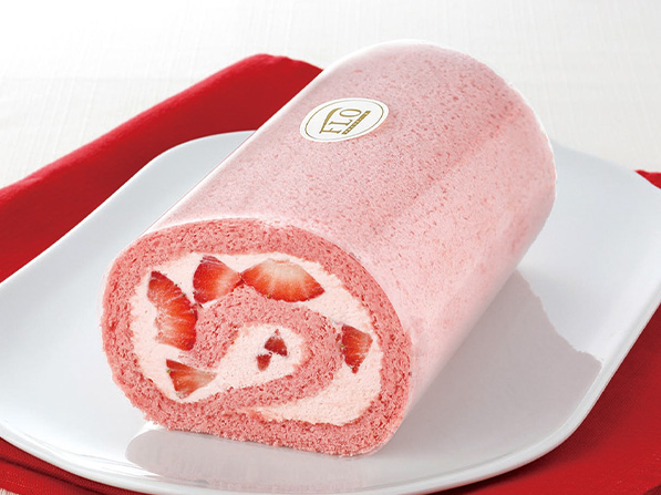 苺づくしのロールケーキ Patisserie ケーキ