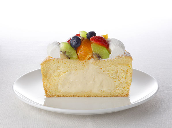 フルーツのカスタードシフォン Patisserie ケーキ フルーツのカスタードシフォン Patisserie ケーキ