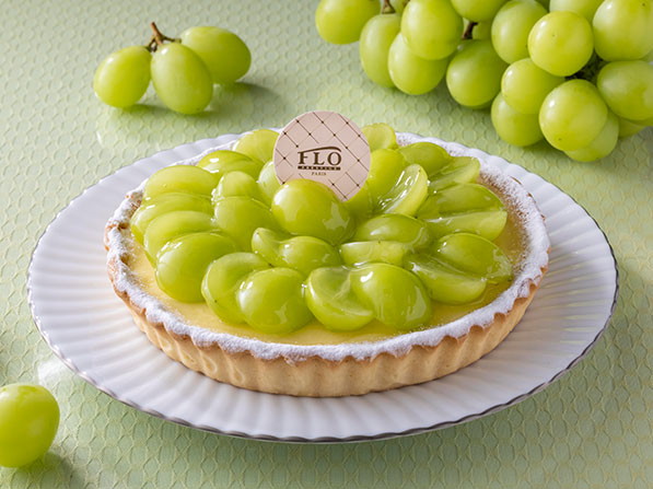 ふわとろレアチーズタルト シャインマスカット Tarte タルト