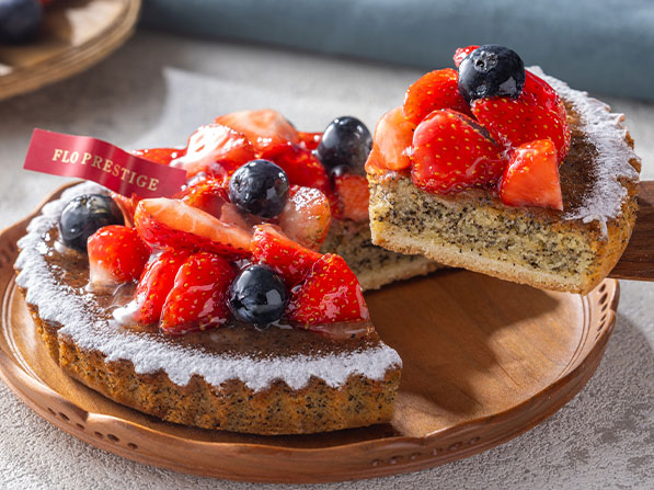 苺とブルーベリーのタルト<br>～紅茶ダマンド～