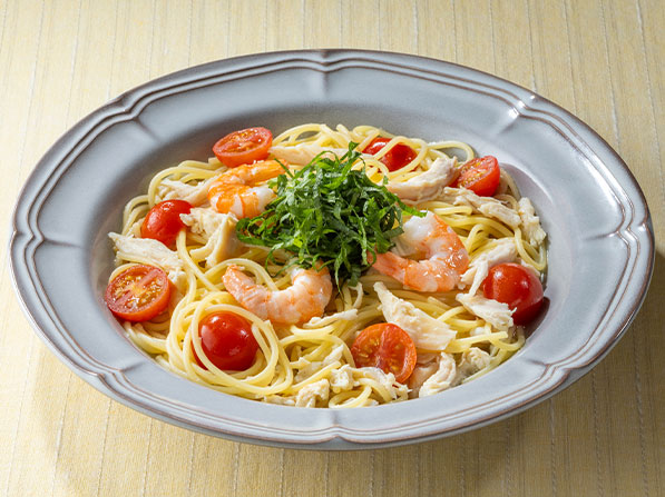 大葉香る海老とチキンのパスタ
